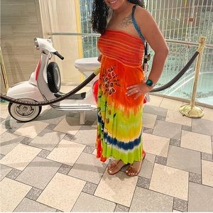 Summer/beach dress. Strapless.